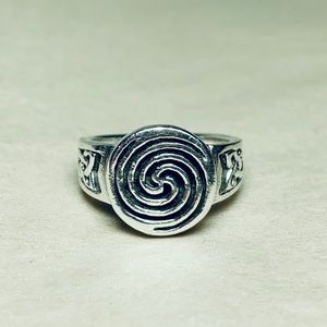 Sterling Silver Celtic Swirl Ring